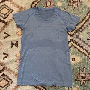 Lululemon Swiftly Tech short-sleeved shirt